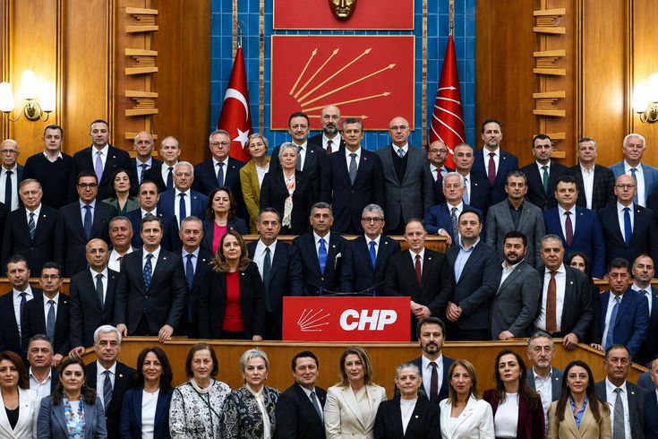106 milletvekili CHP’den istifa edip Özel’in yeni partisine katılacak 