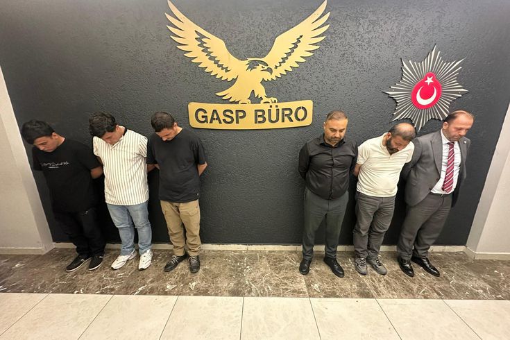 Sen misin AVM denetlemeye kalkan! Emniyet'ten ilk fotoğraflar geldi