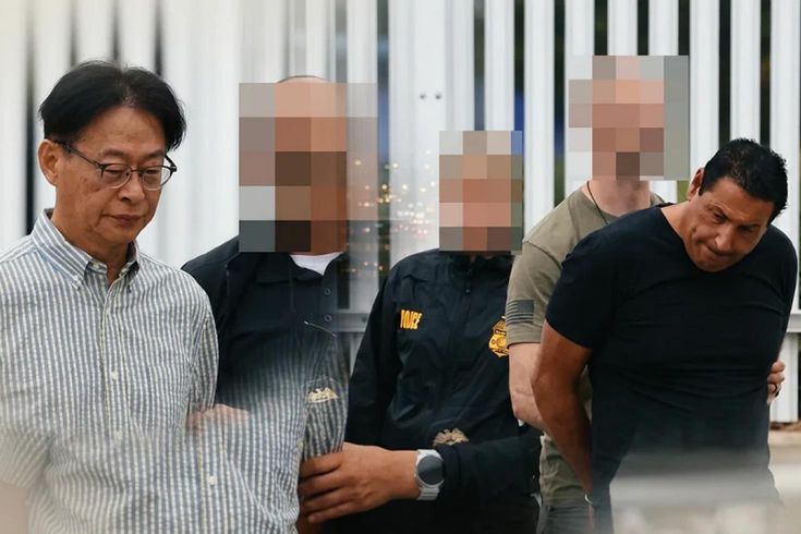 Ölülerin kimliğiyle 27 milyon dolarlık vurgun yaptılar