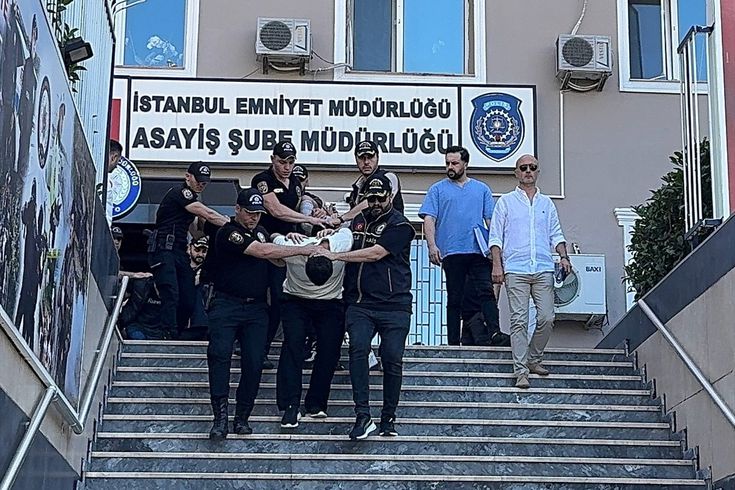 İBB Kültür AŞ Genel Müdür Yardımcısı Karaal'ın kaçırılmasına ilişkin yakalanan 10 zanlı adliyede