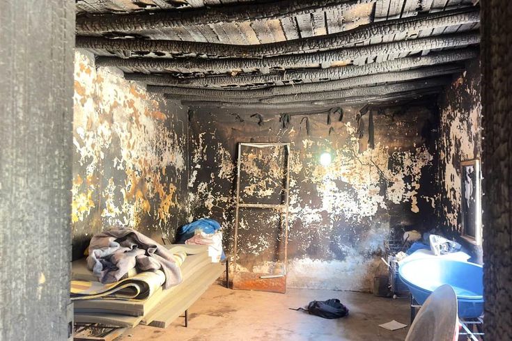 Şanlıurfa'da bir ayda 2 defa yanan evin sırrı çözülemiyor