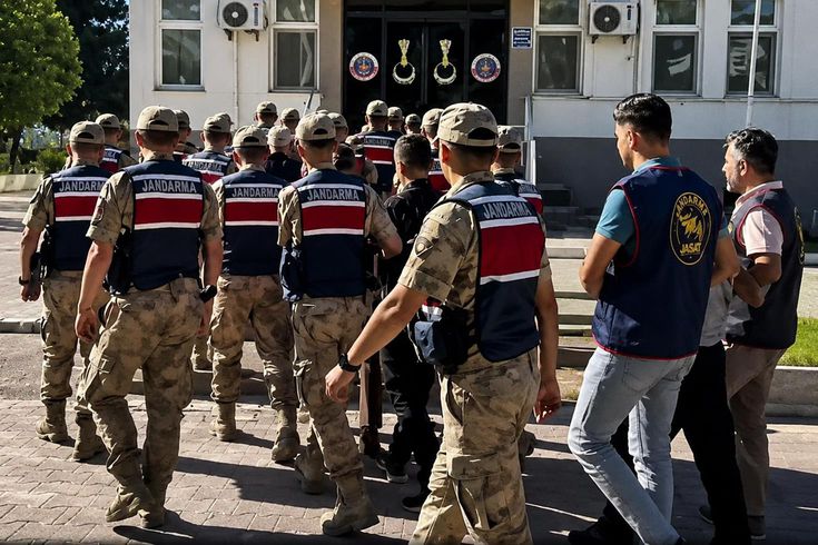 Batman'da 19 yıl önceki cinayet aydınlatıldı! Şüpheli 10 kişi gözaltına alındı
