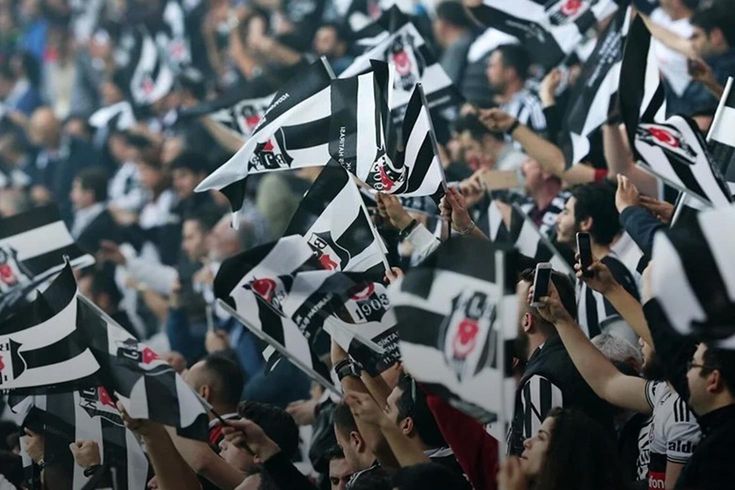 Beşiktaş'ta yaprak dökümü! Bir günde 6 oyuncu gitti
