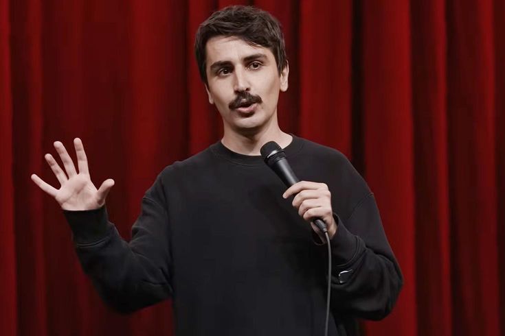 Destici'den komedyen Deniz Göktaş'a sert tepki: O dili koparırız