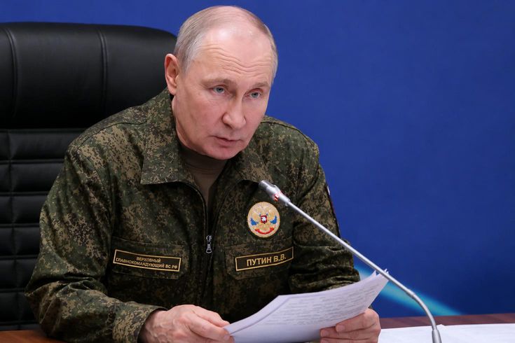 NATO Zirvesi öncesi Putin'den üniformalı mesaj: Sonuna kadar gideceğiz