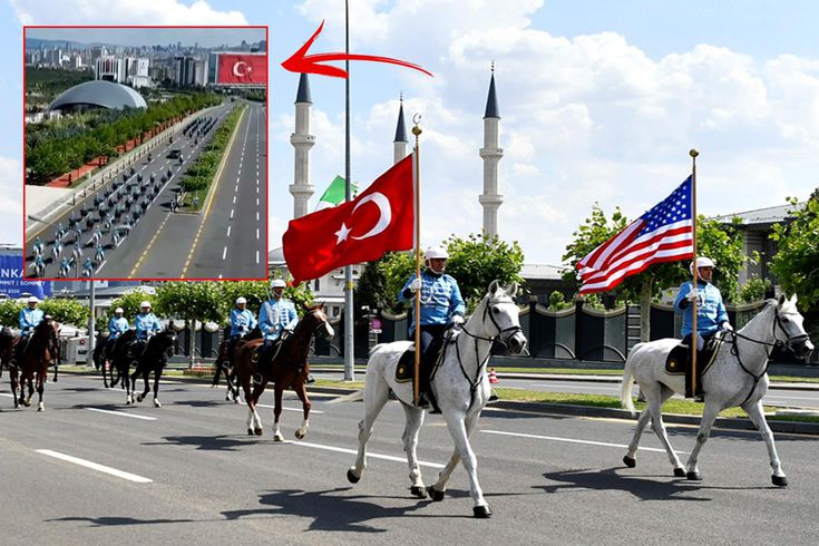 Atlı birlikler göz doldurdu, mest eden karşılamaya Beyaz Saray da kayıtsız kalamadı