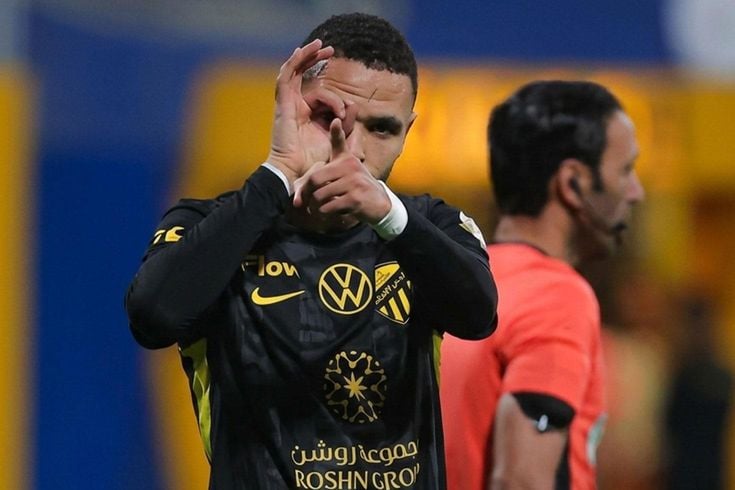 Al-Ittihad forması giyen En-Nesyri'ye yol göründü