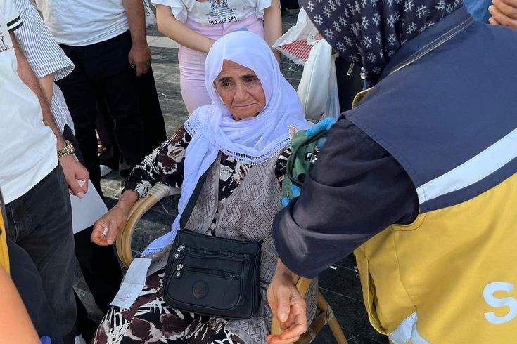 Narin Güran'ın ailesi yeniden yargılama talep etti, anneanne acıya dayanamadı