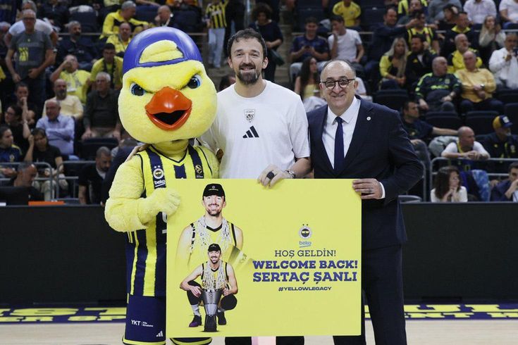 Sertaç Şanlı, Fenerbahçe'ye geri döndü