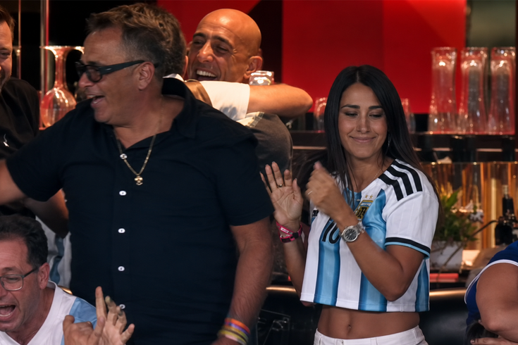 Messi'nin eşi tribünde gözyaşlarına boğuldu! Arjantin'in son dakika golü ardından büyük duygusal patlama