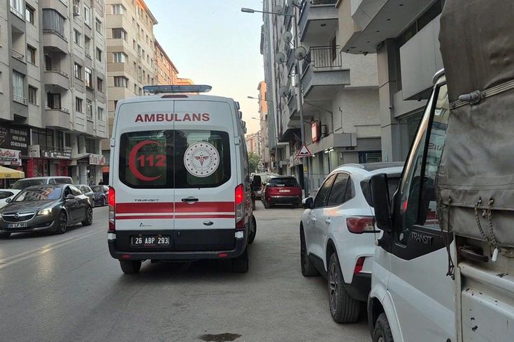 Kolonya içen şahıs hastanelik oldu
