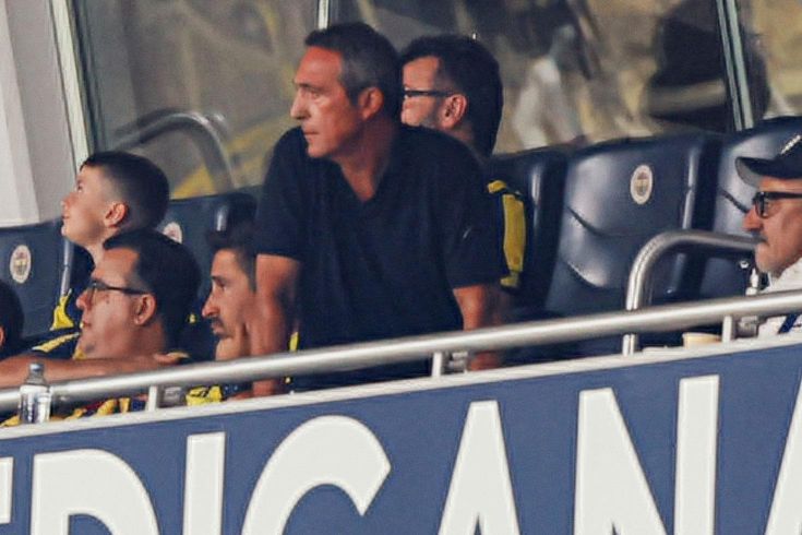 Ali Koç Fenerbahçe'yi yalnız bırakmadı! Yanındaki isme dikkat