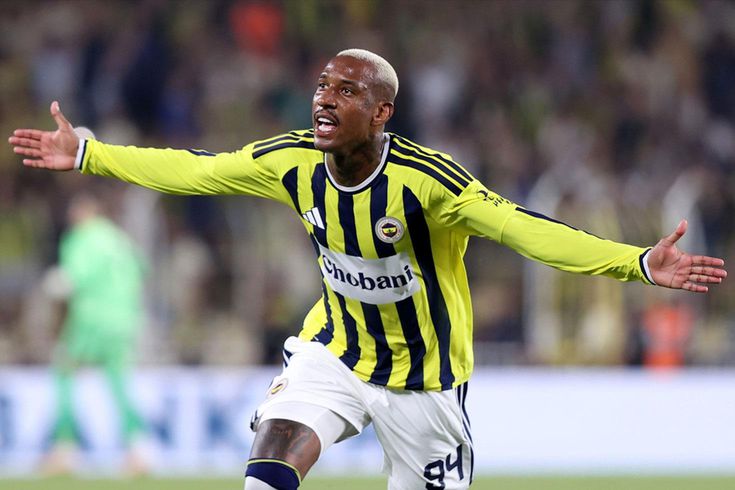 İlk maç ilk galibiyet! Fenerbahçe Polonya'ya avantajlı gidiyor