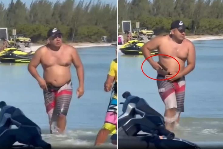 Mayosundan silahını çıkarıp tetiğe bastı! Plaj çığlık sesleriyle inledi