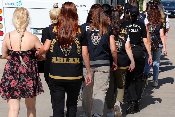 Fuhuş operasyonunda çarpıcı detay! Siyasetçi, iş insanı ve hukukçular var
