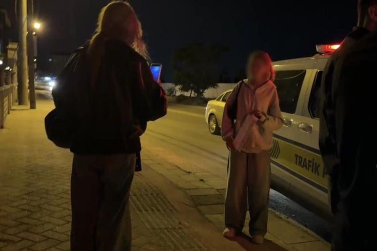 Henüz 15 yaşında! Yaptığından utanacağına bir hatıra fotoğrafı çektirdi