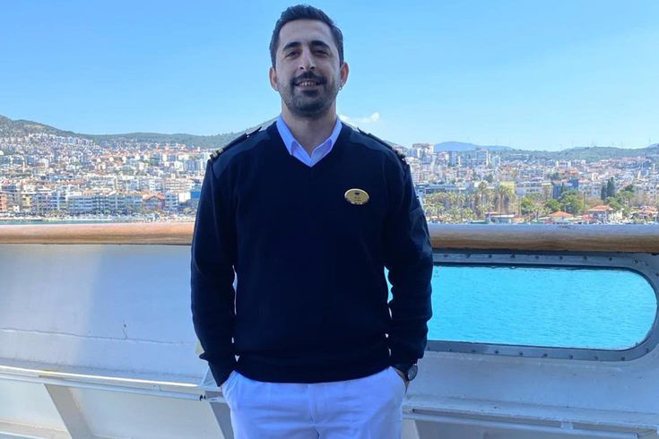 Almanya'dan gelen gemide iki Türk denizci havasız kalarak can verdi