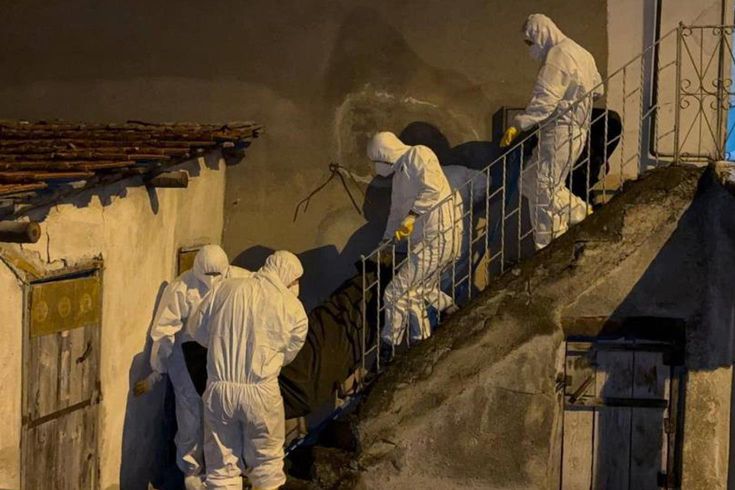 Ağır koku acı gerçeği ortaya çıkardı! 73 yaşındaki adam evinde ölü bulundu