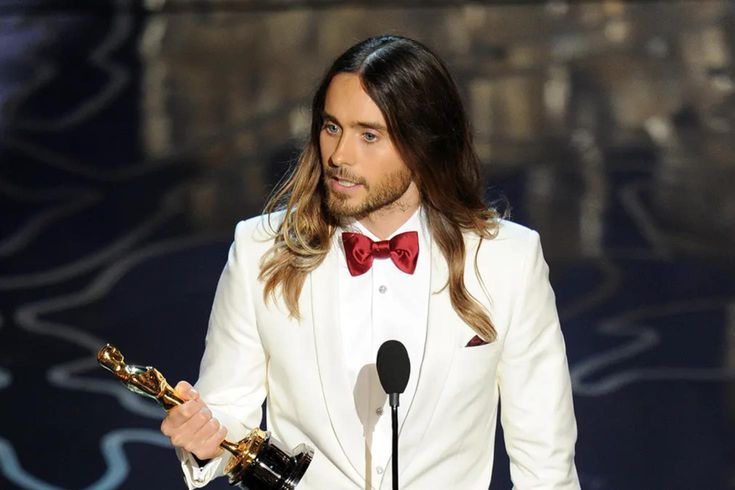 Oscar ödüllü oyuncu ve şarkıcı Jared Leto'ya cinsel saldırı suçlaması