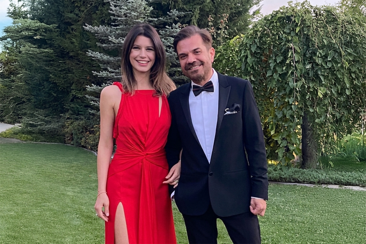 Kenan Doğulu ile Beren Saat’ten 12. yıl dönümü kutlaması