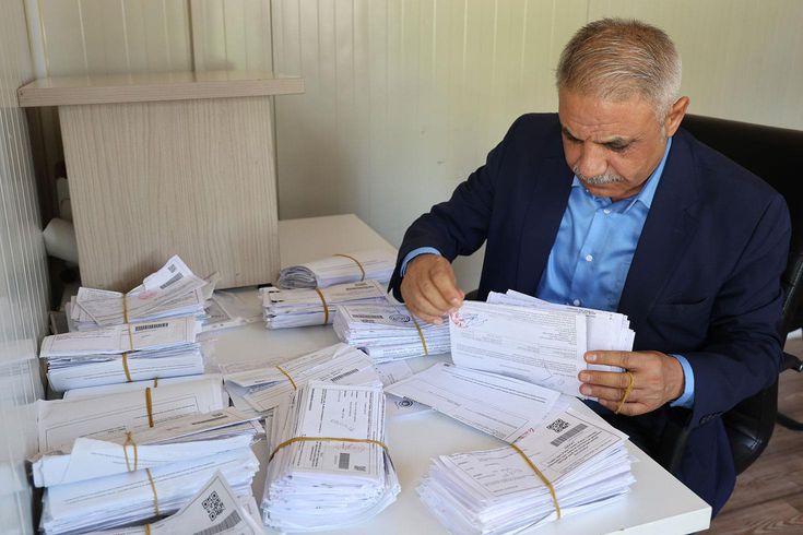 Türkiye’nin en büyük mahallesinin muhtarı, boşanma tebligatlarına dikkat çekti
