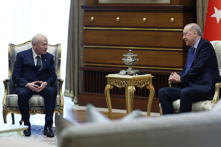 Cumhurbaşkanı Erdoğan, Bahçeli ile görüştü! Masada tek konu vardı
