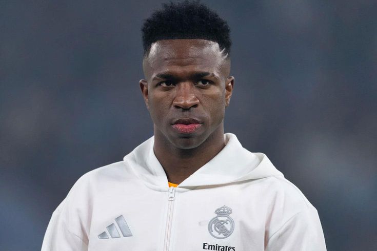 Vinicius Jr.'dan dikkat çeken hamle! Tüm paylaşımlarını sildi