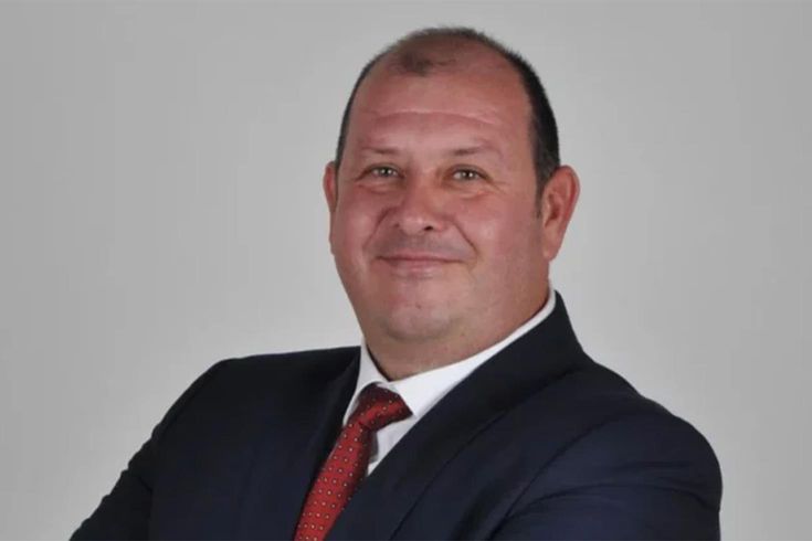 Menderes Belediye Başkanı İlkay Çiçek görevden uzaklaştırıldı