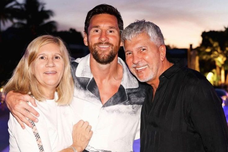 Messi'den vefat eden babasına yürek burkan mektup