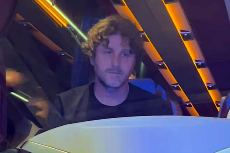 The fans chanted 'Bam bam bam'! Fatih Tekke's reaction became a hot topic.