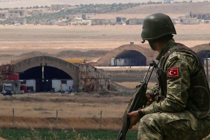 هل يوجد جنود أتراك في القاعدة التي قصفتها إسرائيل 8 مرات؟ سوريا تعلن