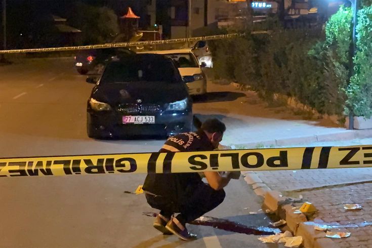 Kayseri'de sigara parası kavgası: Baba-oğul birbirini bıçaklandı