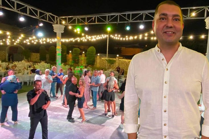 Düğün iptal oldu ama salon boş kalmadı! Nazilli’de gecenin başrolünde tek başına damat vardı