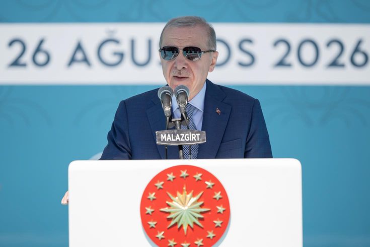 Cumhurbaşkanı Erdoğan'dan Malazgirt'te kritik mesaj: Atımızın kuyruğunu bağladık