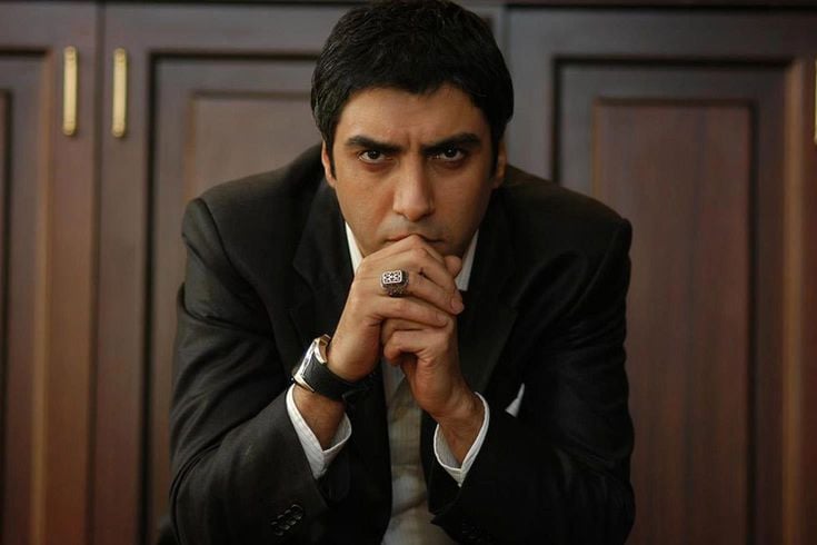 Vadi'nin Polat Alemdar'ı Necati Şaşmaz, çocuklarıyla birlikte Ahlat’ı gezdi