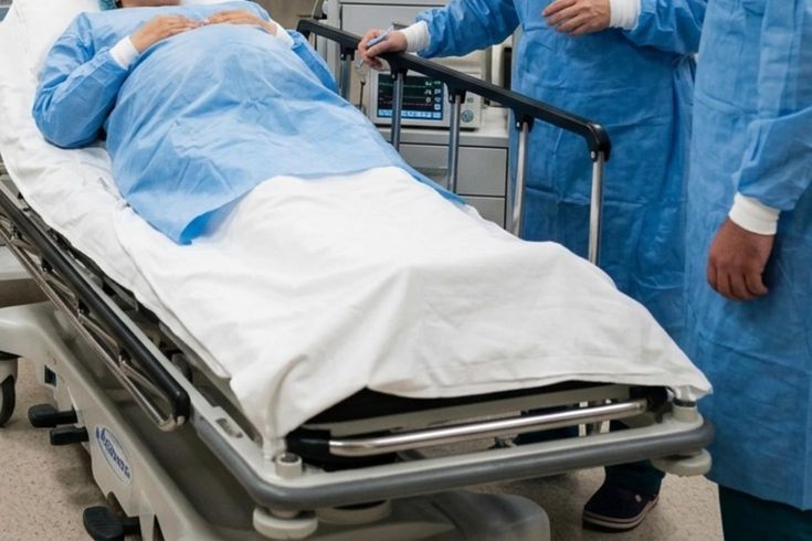 Gören hamile sanıyordu: Karnından çıkan şey doktorları dehşete düşürdü