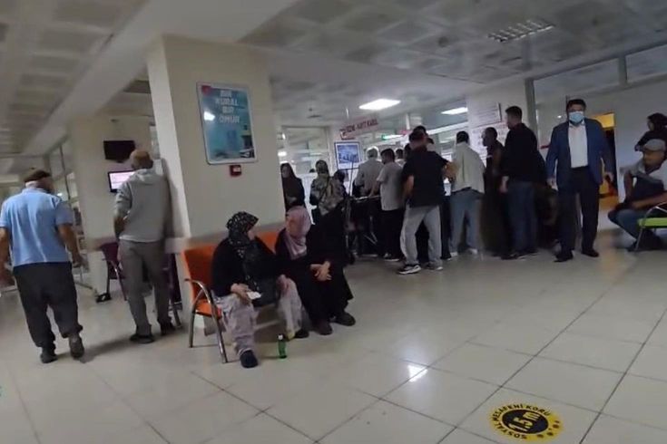 Düğün yemeği sonrası 100’den fazla kişi hastaneye başvurdu