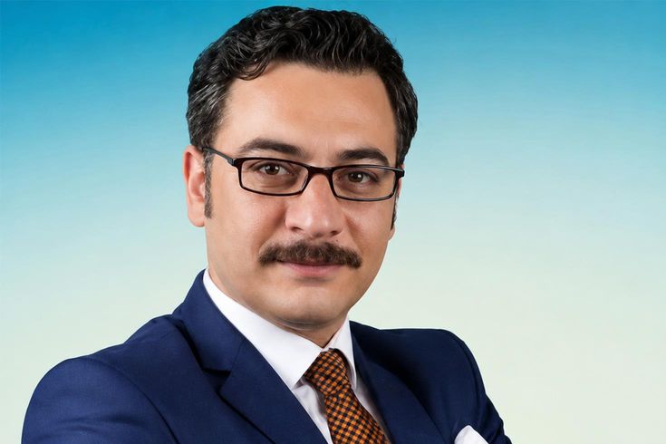 Şanlıurfa'da trafik kazası: Sunucu hayatını kaybetti