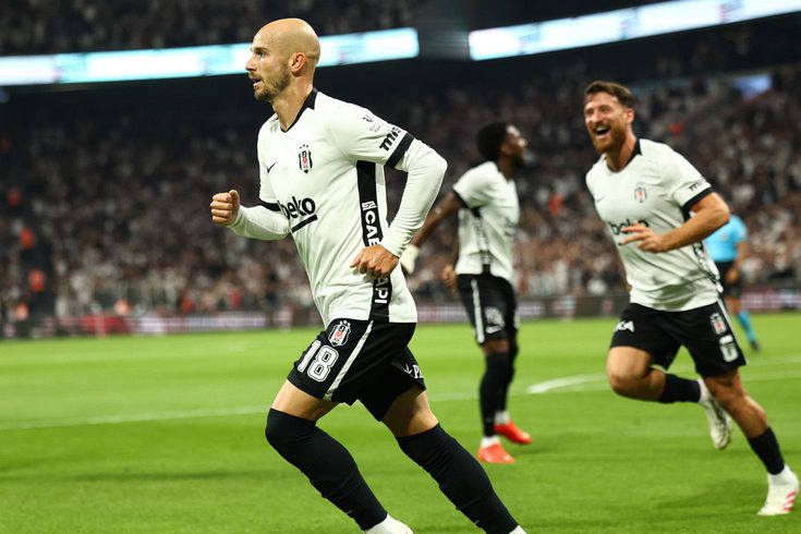 Cerny, who was not liked at Besiktas, continues to delight with his goals.