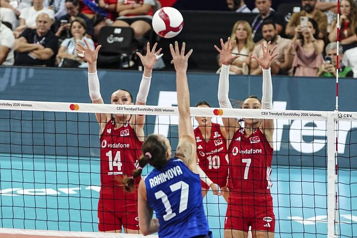 The Sultans of the Net advanced to the quarterfinals without losing a set to their opponent.