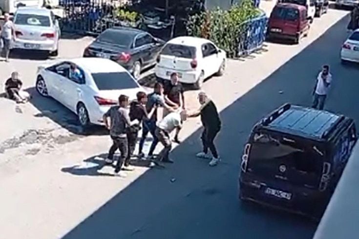 في سامسون، بسبب ادعاء التحرش، تنازلوا في الميدان