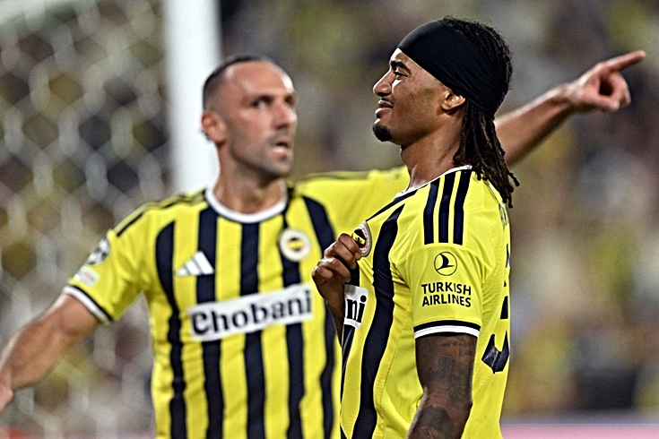 Fenerbahçe, Şampiyonlar Ligi'ne 18 yıl aradan sonra 1 puanla geri döndü