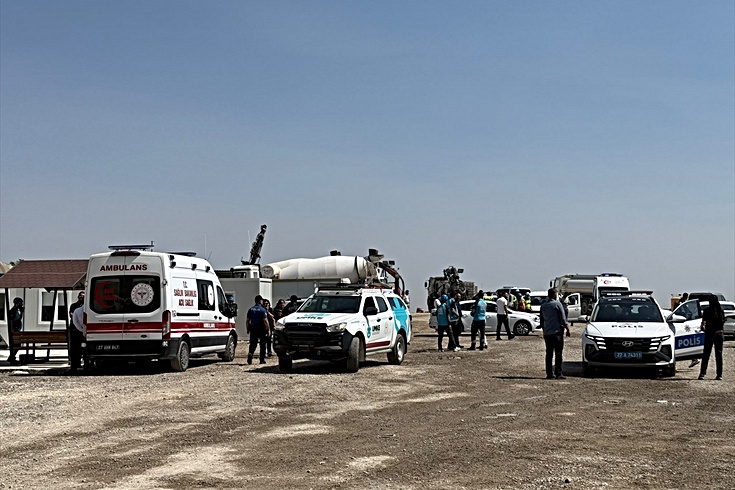 Gaziantep'teki tünel inşaatında yaşanan iskele çökmesinde 1 işçi can verdi