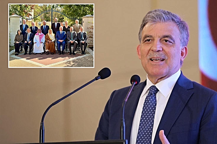 Abdullah Gül'den İngiltere ziyareti! Oxford'da Türkiye ve İran'ı konuştu