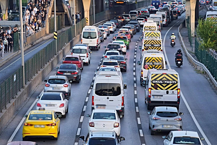 Araç sahipleri dikkat! 423 bin lira ödemeyen yola çıkamayacak