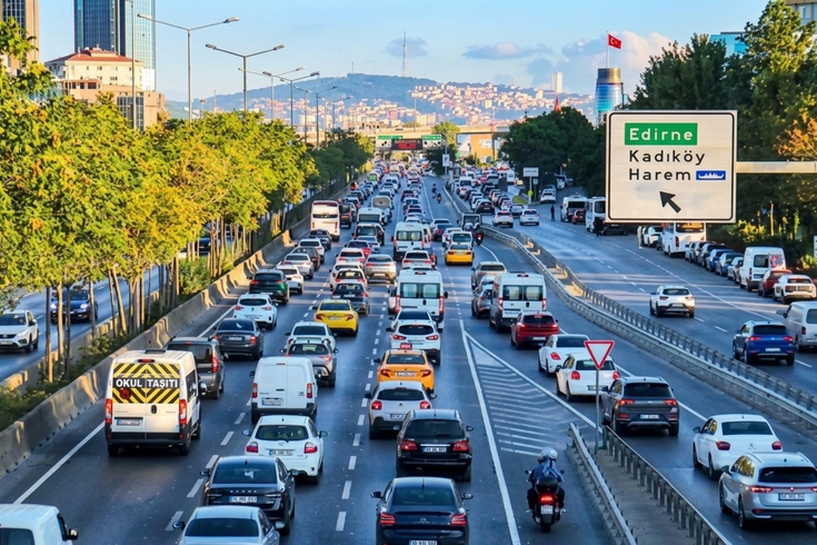 Valiliğin tedbiri işe yaradı! İstanbul'da okulun ilk günü trafikte beklenmedik durum