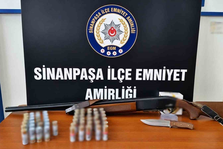 Sosyal medyadan silah ve mühimmat paylaşımı yapınca gözaltına alındı