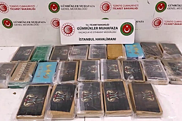 İstanbul Havalimanı'nda 206 milyonluk kokain operasyonu! Bir şüpheli pilot kıyafetiyle kaçtı