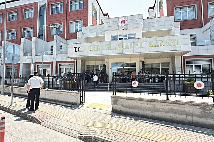 Bartın'da eğlence mekanında silahlı kavga çıktı! 1 kişi öldü, 6 kişi tutuklandı