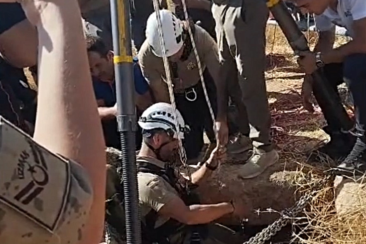 Şanlıurfa'da koyun otlatan Hamit Taş, 140 metrelik kuyuya düşerek hayatını kaybetti